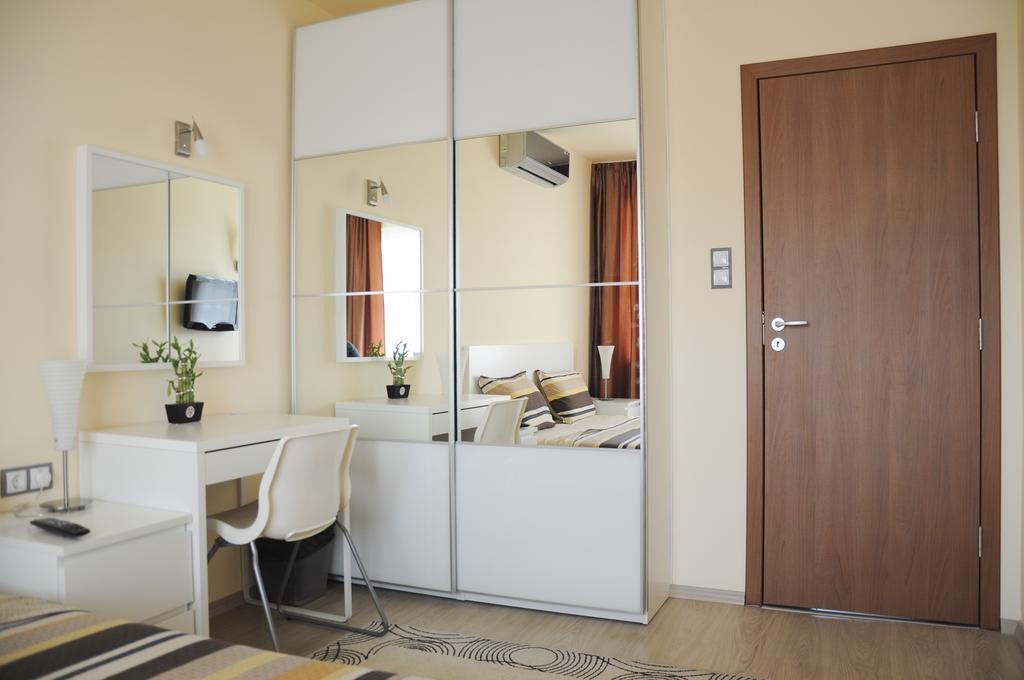 Derelli Elegance Apartment Sofia Room photo