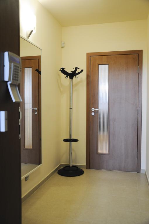 Derelli Elegance Apartment Sofia Room photo